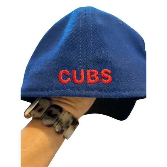 New Era Chicago Cubs 2016 World Series Genuine MLB Cap Medium/Large - Picture 7 of 8